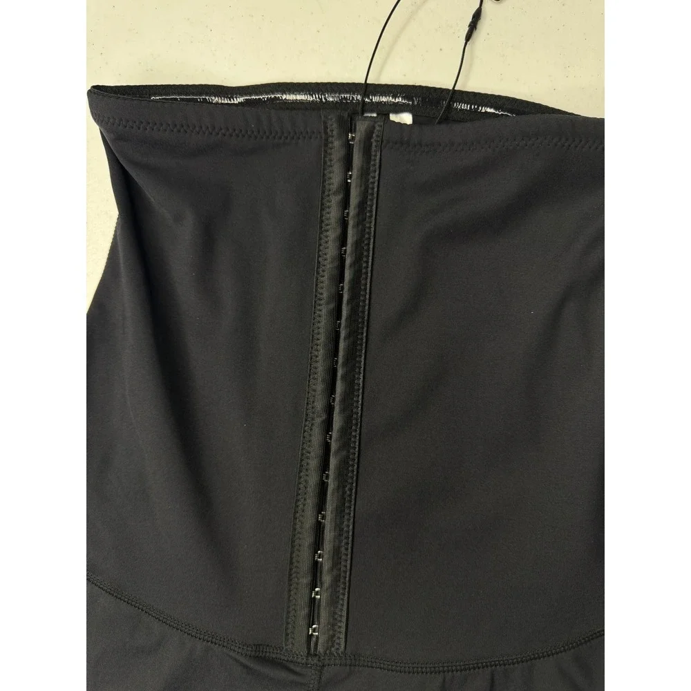 Fashion Nova Snatched Tight Sculpting Shapewear Short Black Hook Eye BD5020FN M